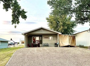 12055 Shore Dr, Republican City, NE 68971