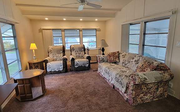 2nd image of 1208 Lee St #63