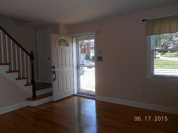 Welcome to 700 Jackson Ave.