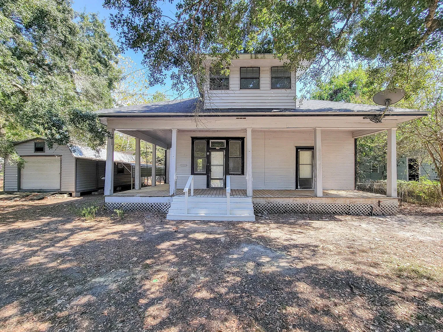 3 bed, 2024 sqft, $1,450 — Photo 1