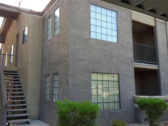 3rd image of 2700 N Rainbow Blvd APT 2135