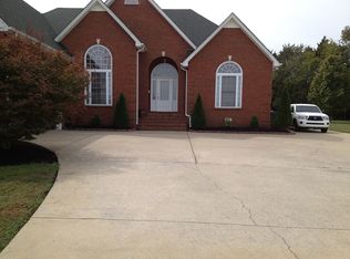 138 Surevue Dr, Murfreesboro, TN 37127