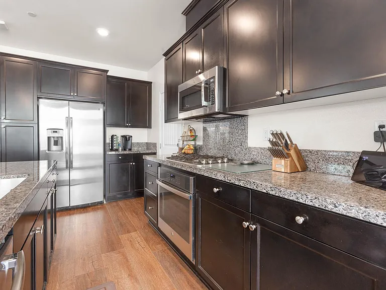 8653 Bay Laurel St — Photo 27