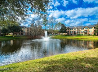 7800 POINT MEADOWS Drive #238, Jacksonville, FL 32256