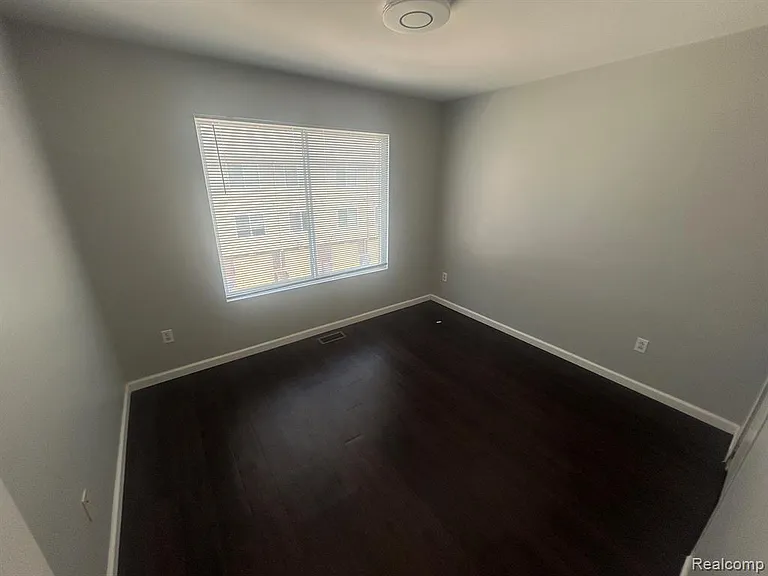 15626 Stone Crossing Dr — Photo 4