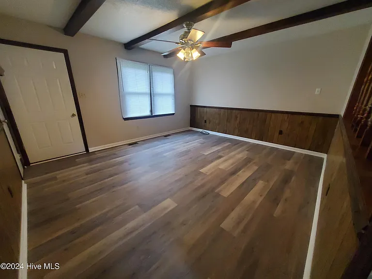 1847 Stanton Dr — Photo 5
