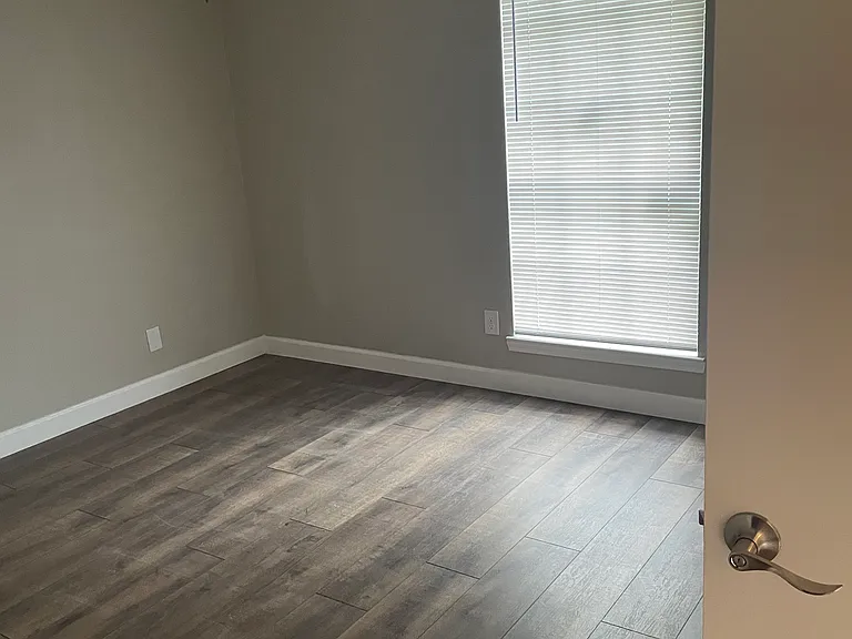 4759 Widerop Ln — Photo 13
