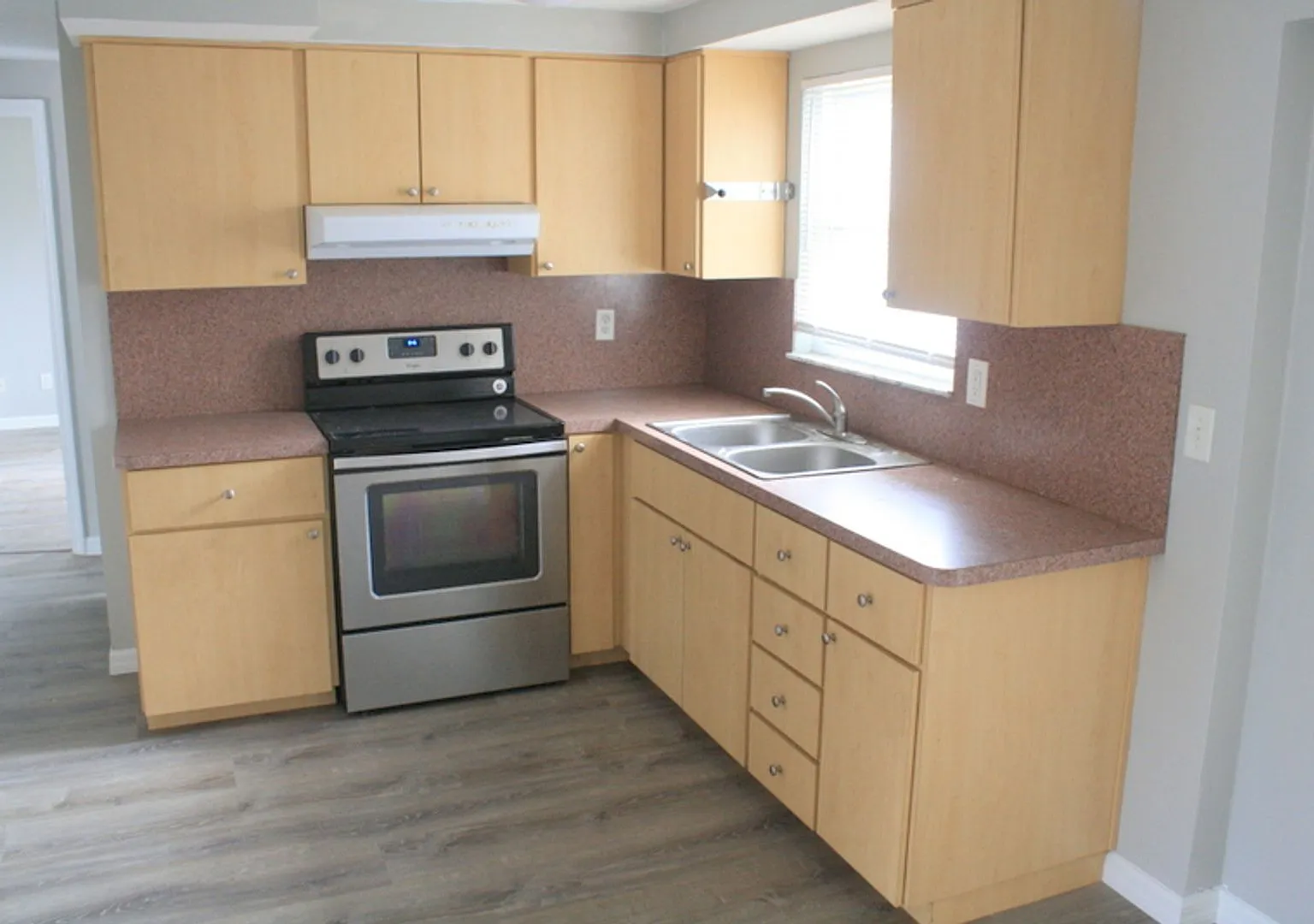 Cute 3 bedroom 1 bath — Photo 4
