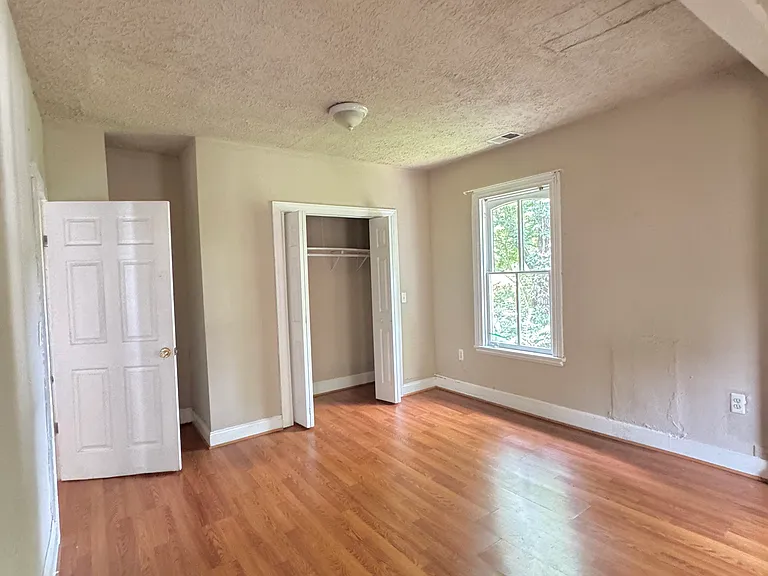 2758 Chain Bridge Rd — Photo 24