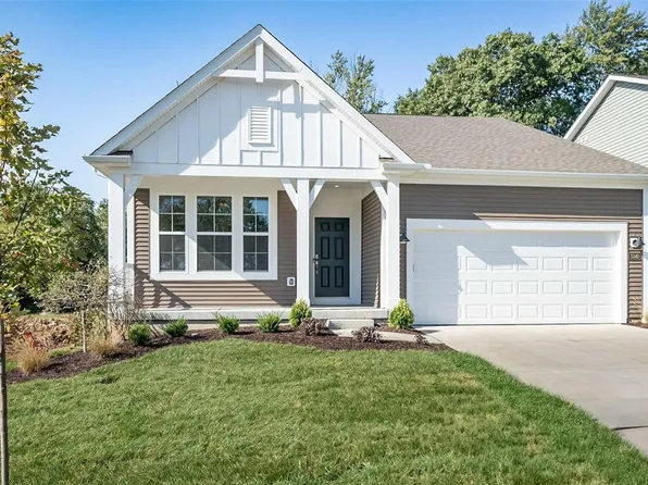 3340 Vine Clad Hill Dr, Arnold, MO 63010