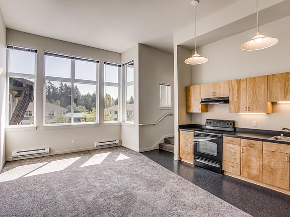 4th image of 328 Tormey Ln NE Unit 253