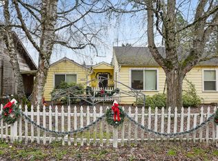 4563 Hazelgreen Rd NE, Salem, OR 97305