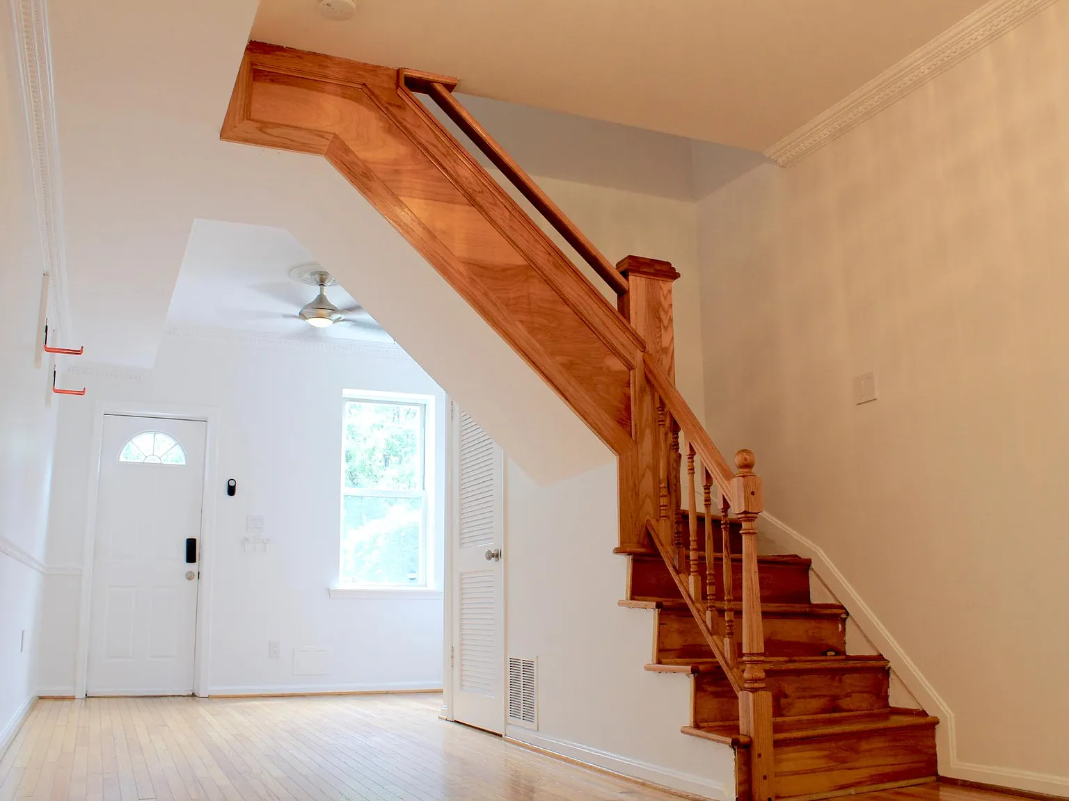 2 bed, 1015 sqft, $3,500 — Photo 3
