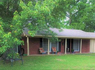 2942 Holiday Ln, Shreveport, LA 71118