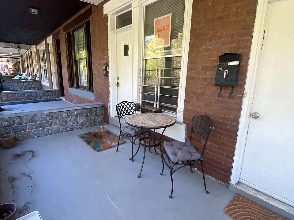 Shared front porch