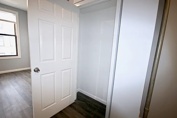 Rented by Nooklyn NYC LLC | media 6