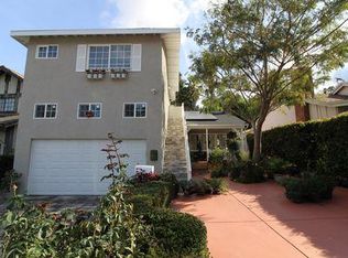 5356 Don Pio Dr, Woodland Hills, CA 91364