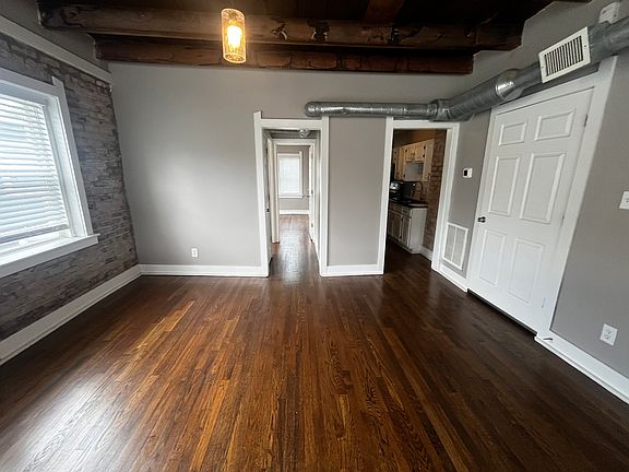 2nd image of 4307 Gillham Rd #1