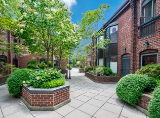 1010 Paper Mill Ct NW, Washington, DC 20007