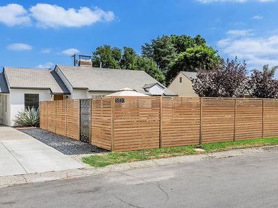 5530 Carpenter Ave, Valley Village, CA, 91607