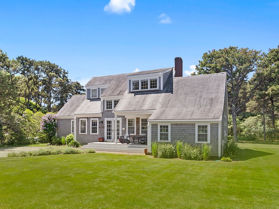 1st image of 11 Sesapana Rd