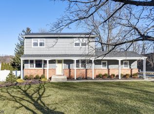 46 Barry Dr, Rockaway, NJ 07866