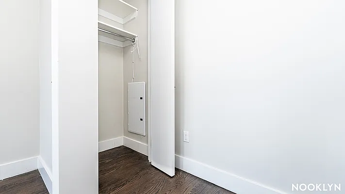 Rented by Nooklyn NYC LLC | media 12