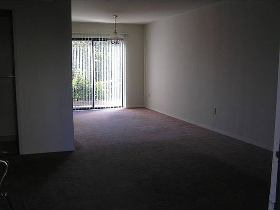 Thru LR to DR & Deck