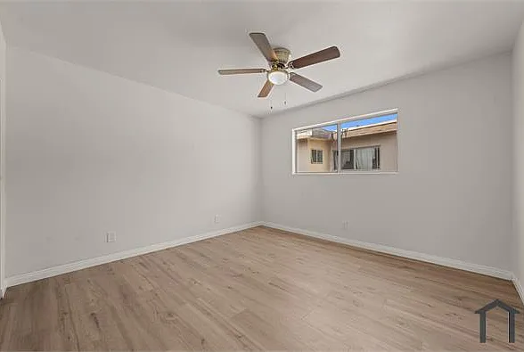 14636 Blythe St #4 — Photo 13