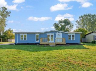 23755 Clark Rd, Belleville, MI 48111