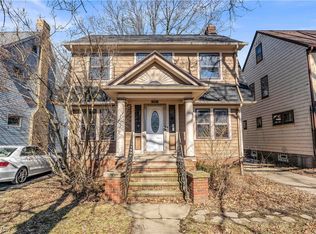 3821 Montevista Rd, Cleveland Heights, OH 44121