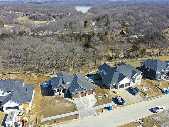 2nd image of 1380 Salm Dr