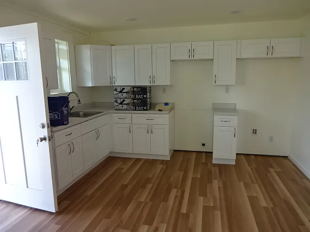 1 bed, 550 sqft, $1,700 — Photo 3
