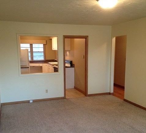 4th image of 4627 Eden Cir