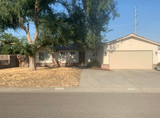 818 S Silva St, Tulare, CA 93274