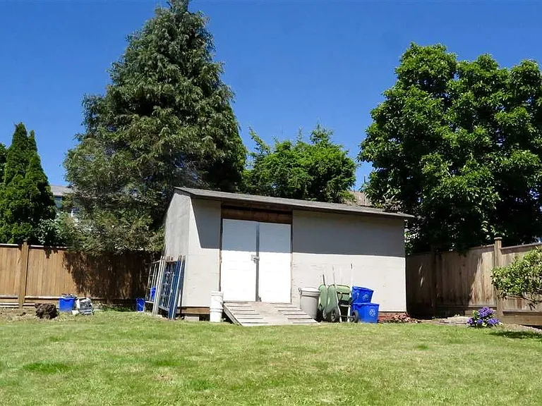 7291 Curtis St — Photo 6