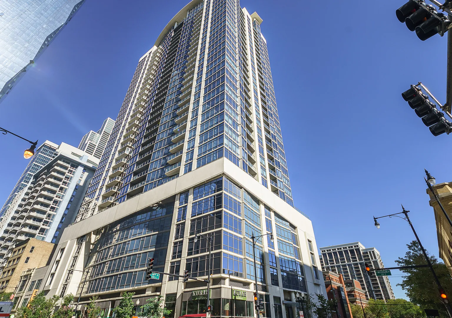 2 bed, 1386 sqft, $3,800 — Photo 1