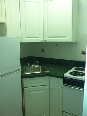 Rented by Acacia Realty | media 14