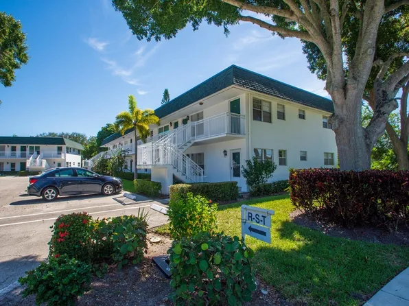 2800 Indian River Blvd, Vero Beach, FL