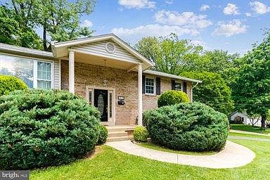 2nd image of 4243 Worcester Dr
