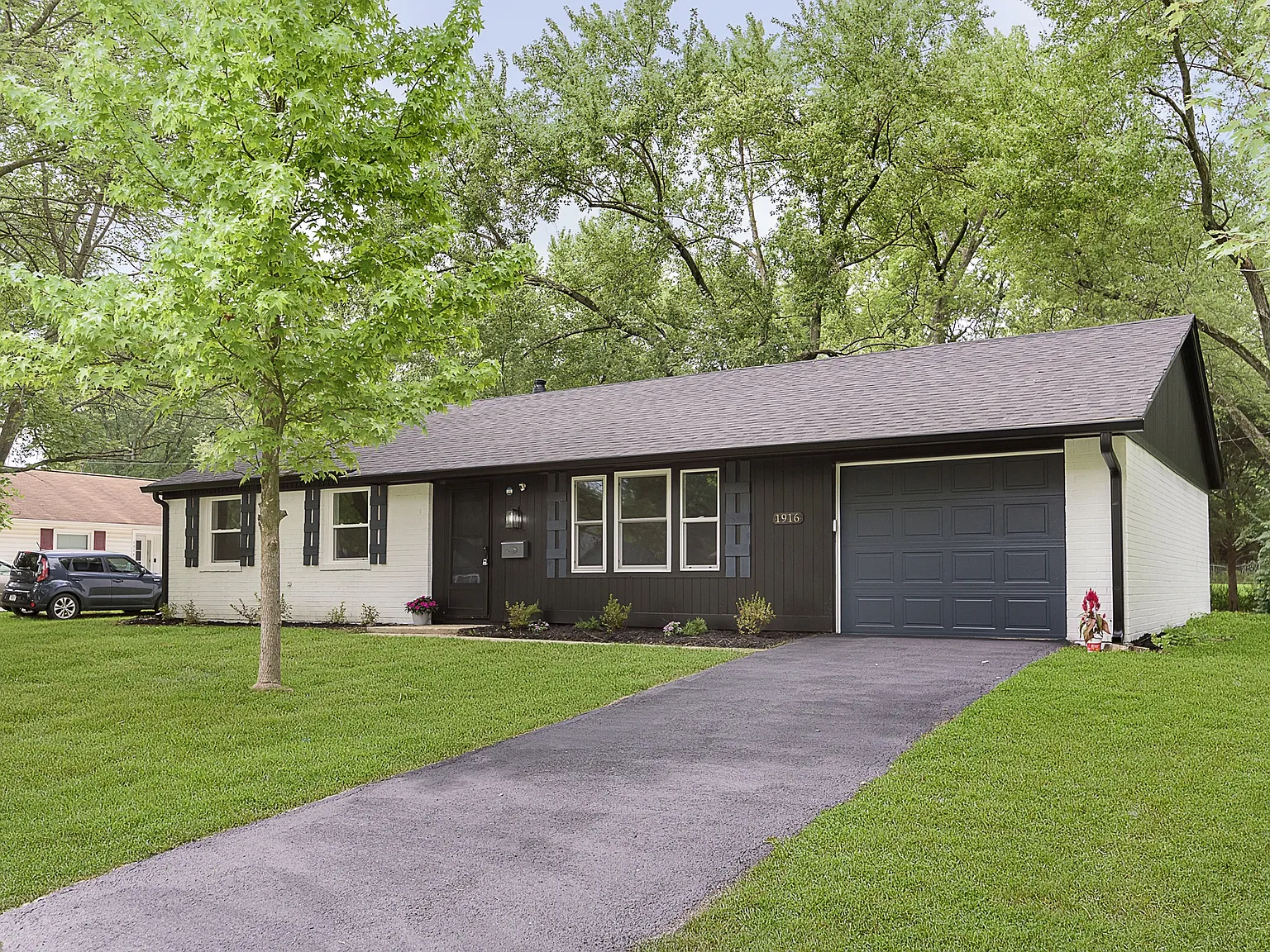 3 bed, 1355 sqft, $1,750 — Photo 2