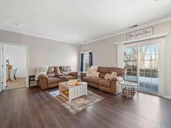 155 Saddlebrook Ln Unit 381, Florence, KY 41042