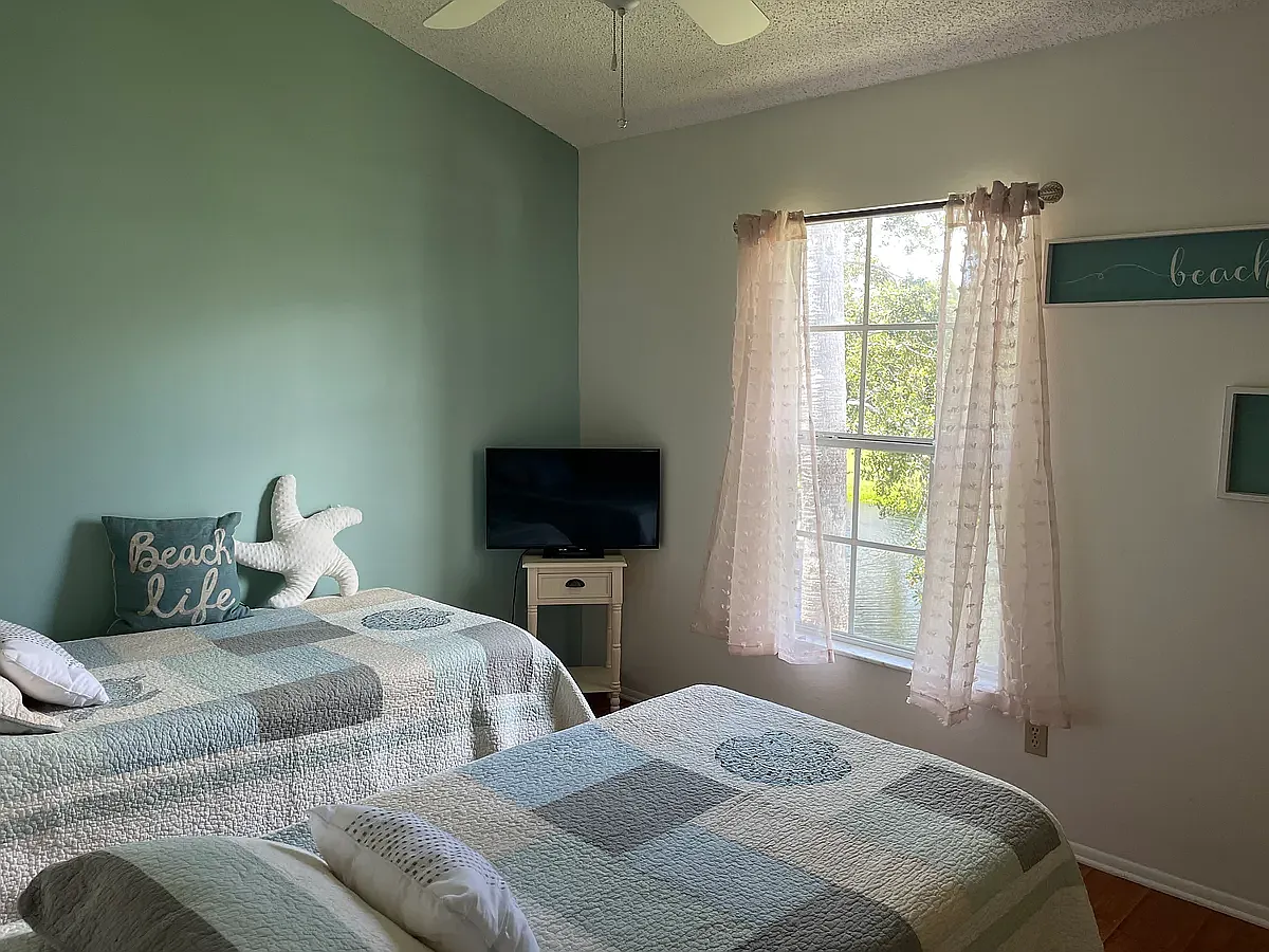 2 bed, 1030 sqft, $3,500 — Photo 2