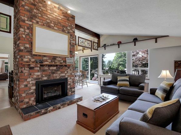 21390 Exeter Ave, Maple Ridge, BC V4R 2L2