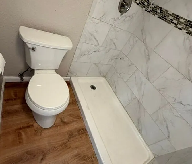 815 Cedar Oaks Ln — Photo 17
