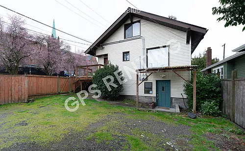 5302 9th Ave NE #2 Photo 1 5302 9th Ave NE #2 Photo 1