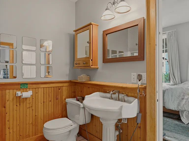 92 Pelham St #1 — Photo 20