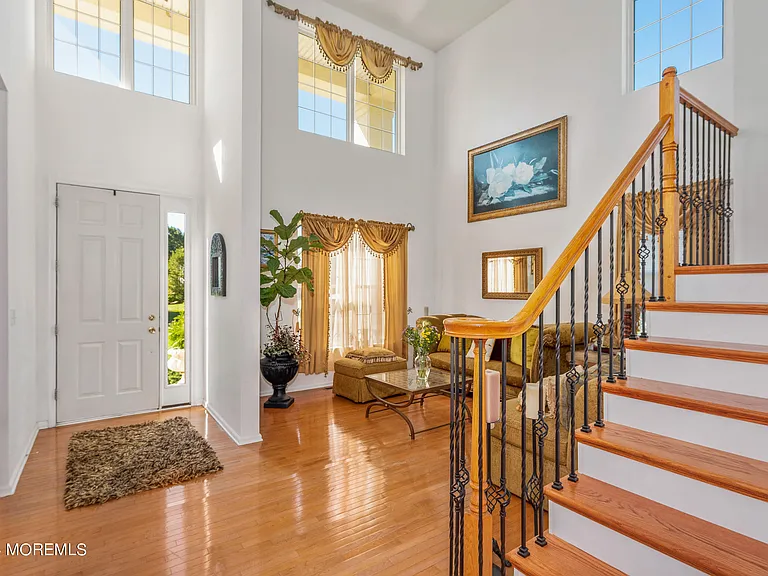 4 Scottsdale Ct — Photo 15