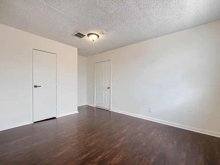 6512 Evergreen Ave — Photo 17
