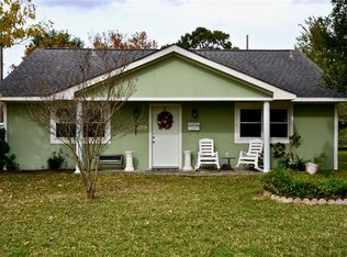 7401 Oscar Dr, Deer Park, TX 77536